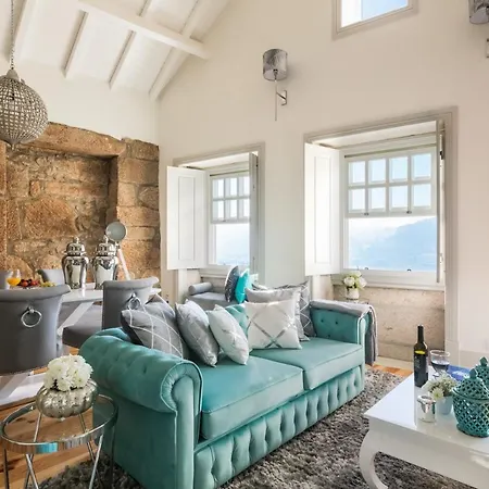 Platinum Loft Apartment